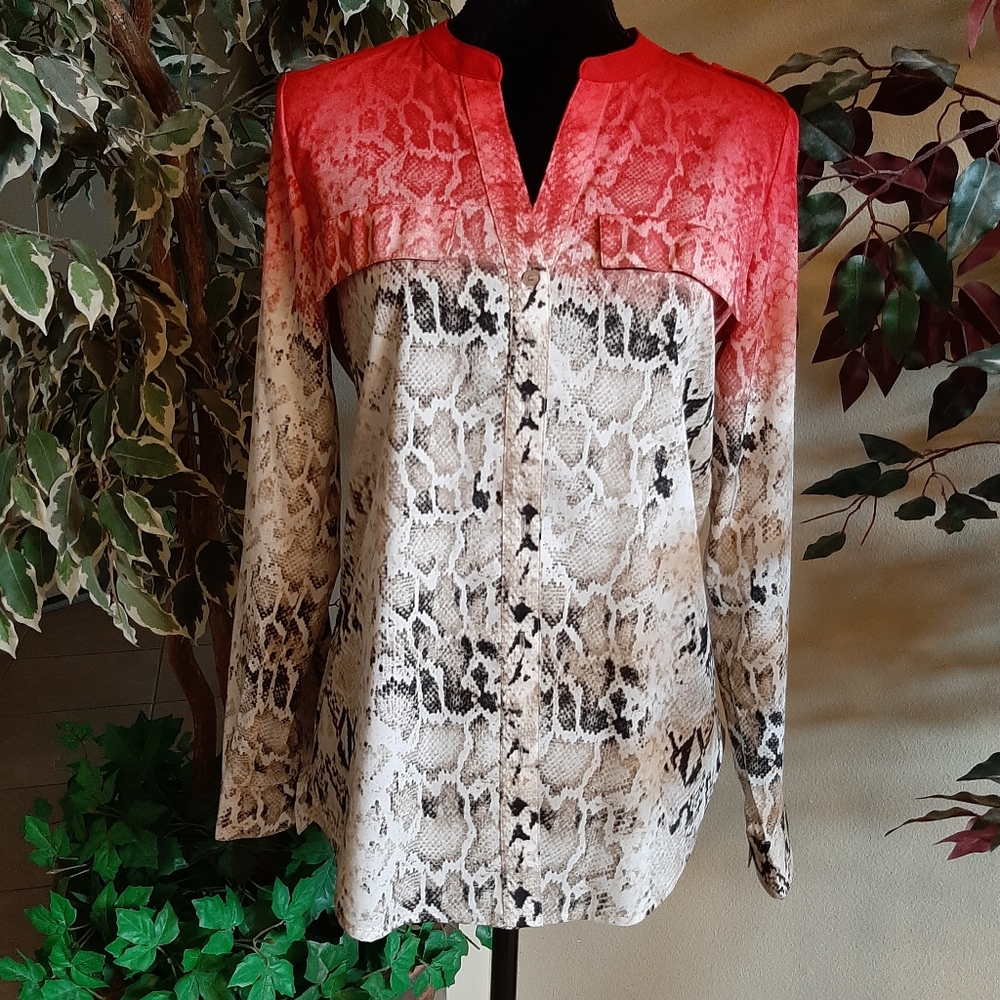 Calvin Klein Ladies Medium Long Sleeve Button Up Blouse